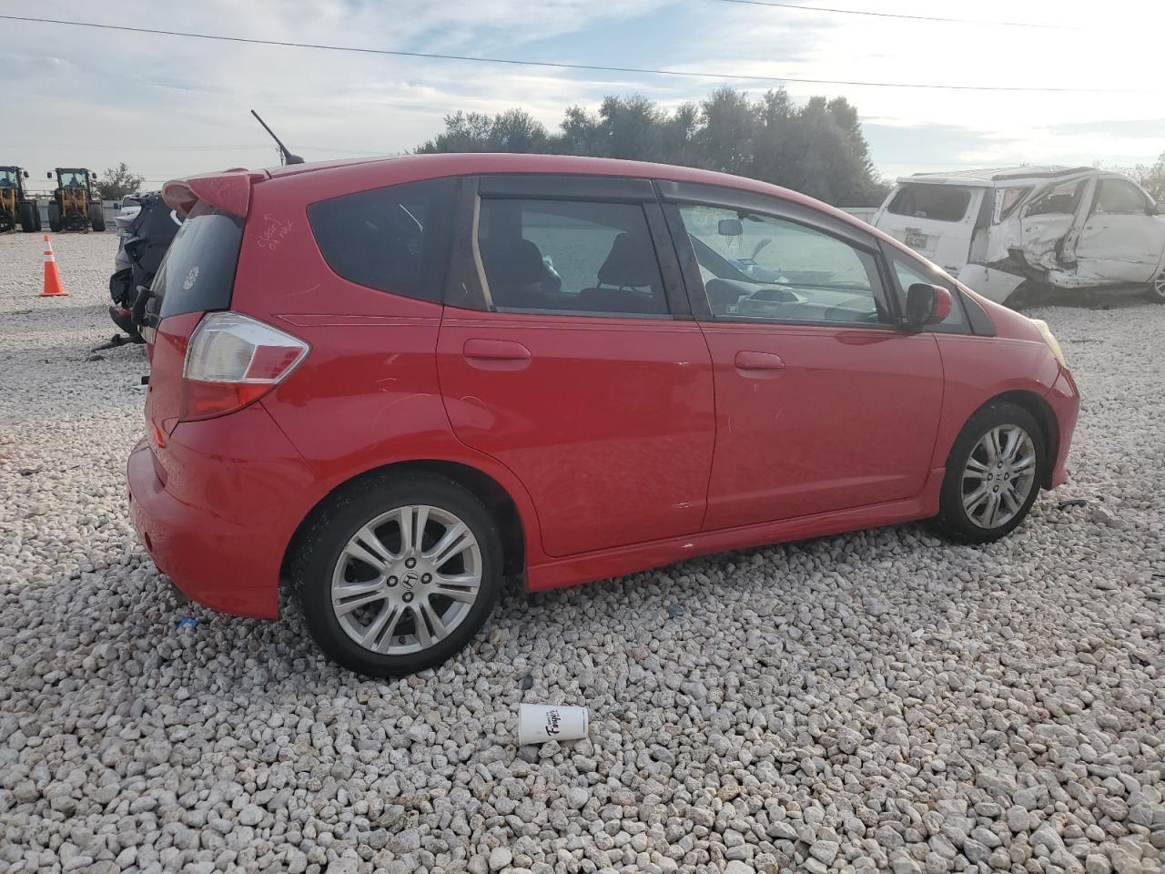2011 HONDA FIT SPORT - Image 3