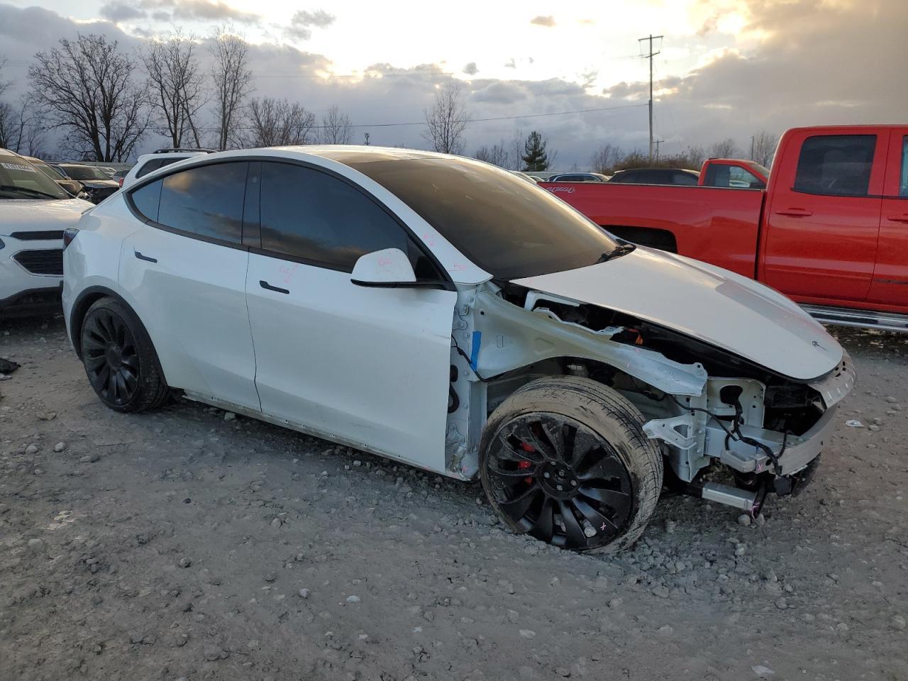 2022 TESLA MODEL Y - Image 4