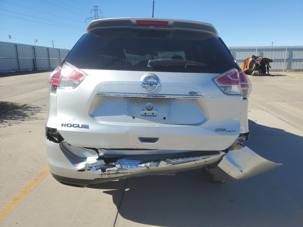 2016 NISSAN ROGUE S - Фото 6