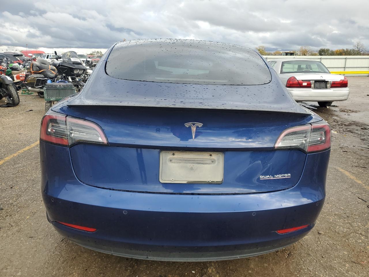 2021 TESLA MODEL 3 - Фото 6