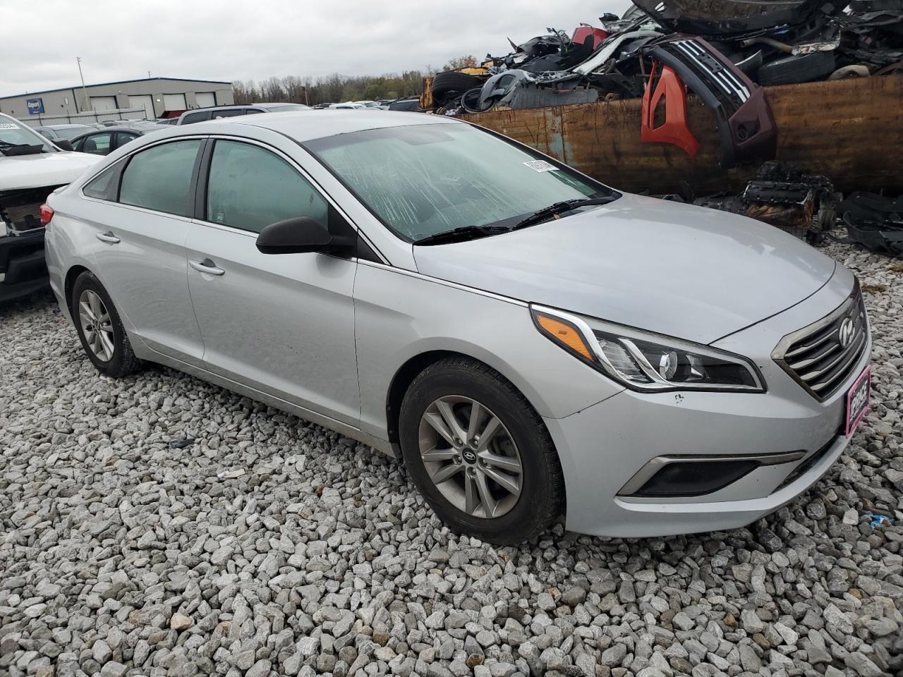 2017 HYUNDAI SONATA SE - Фото 4