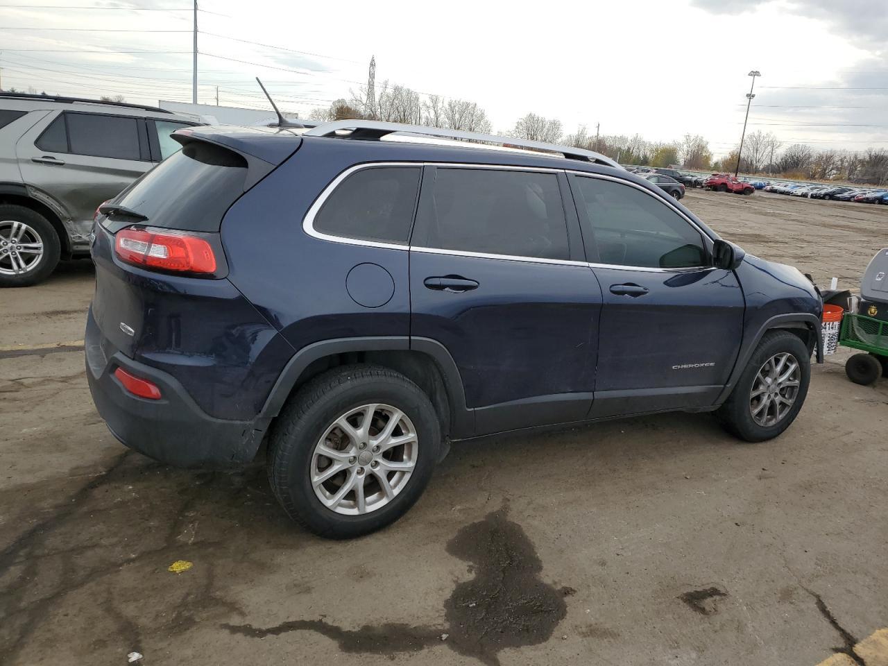 2016 JEEP CHEROKEE L - Image 3