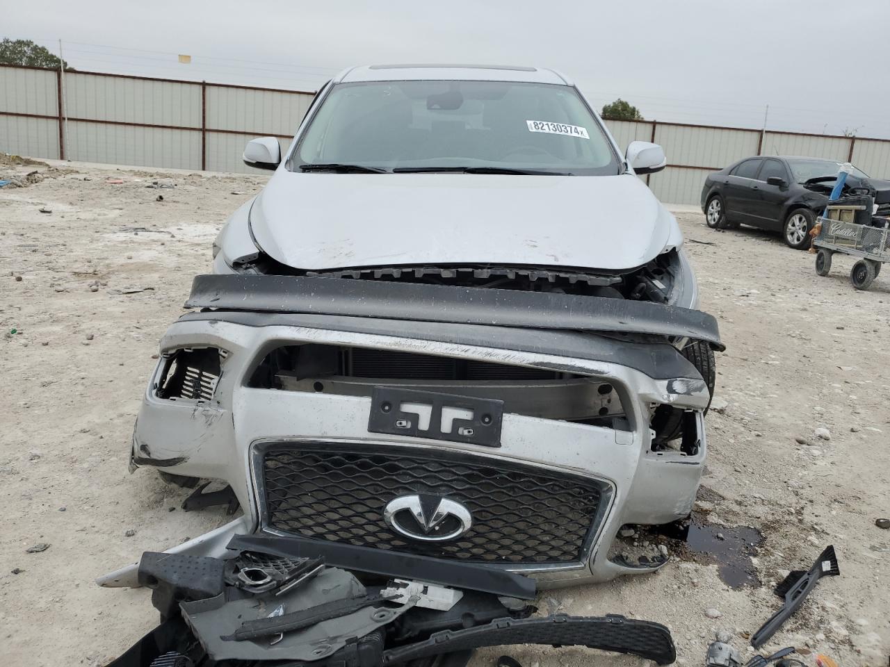 2019 INFINITI QX60 LUXE - Image 5