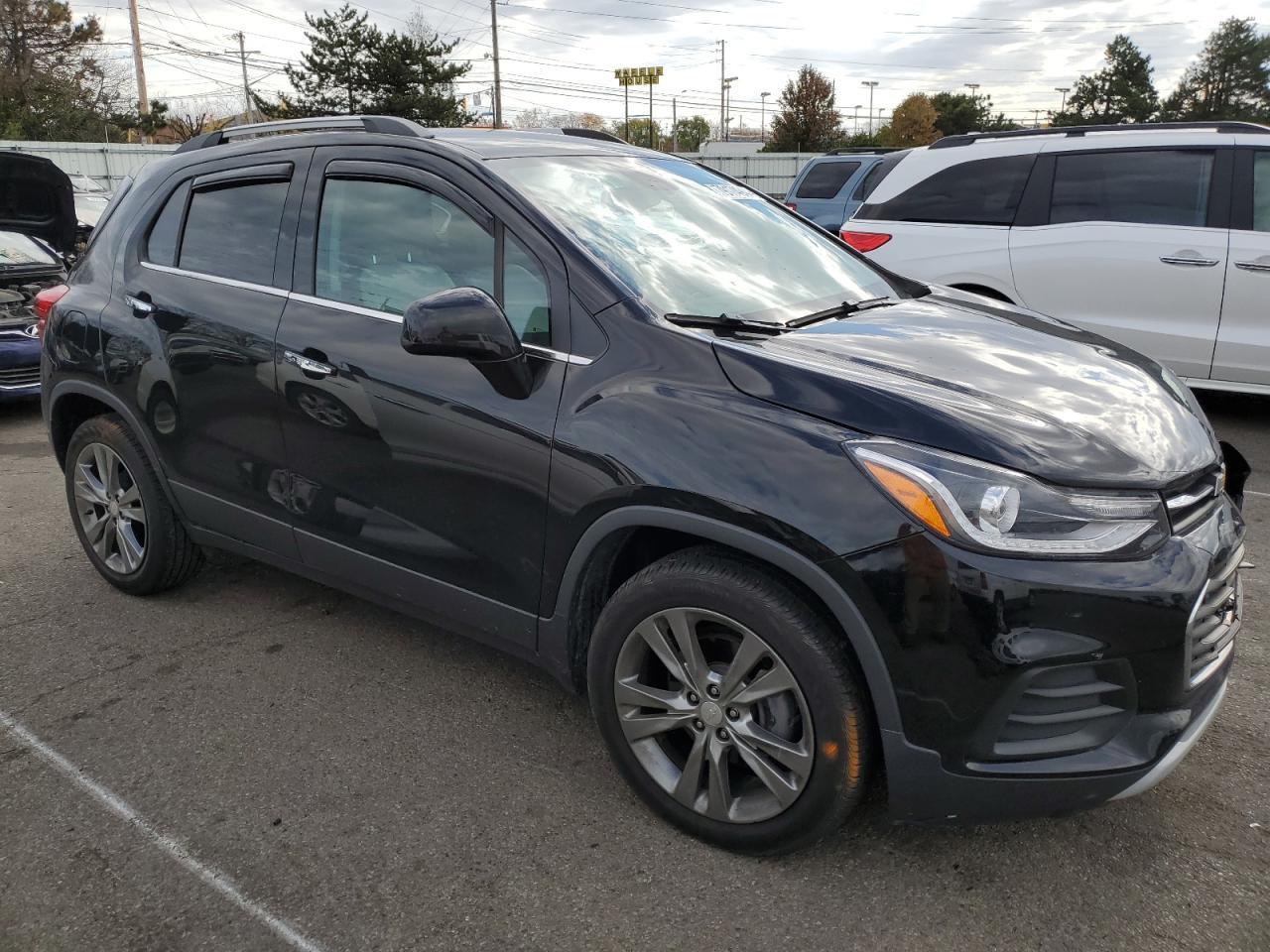 2019 CHEVROLET TRAX 1LT - Фото 4