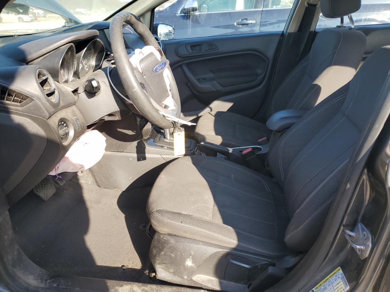 2019 FORD FIESTA SE - Image 7