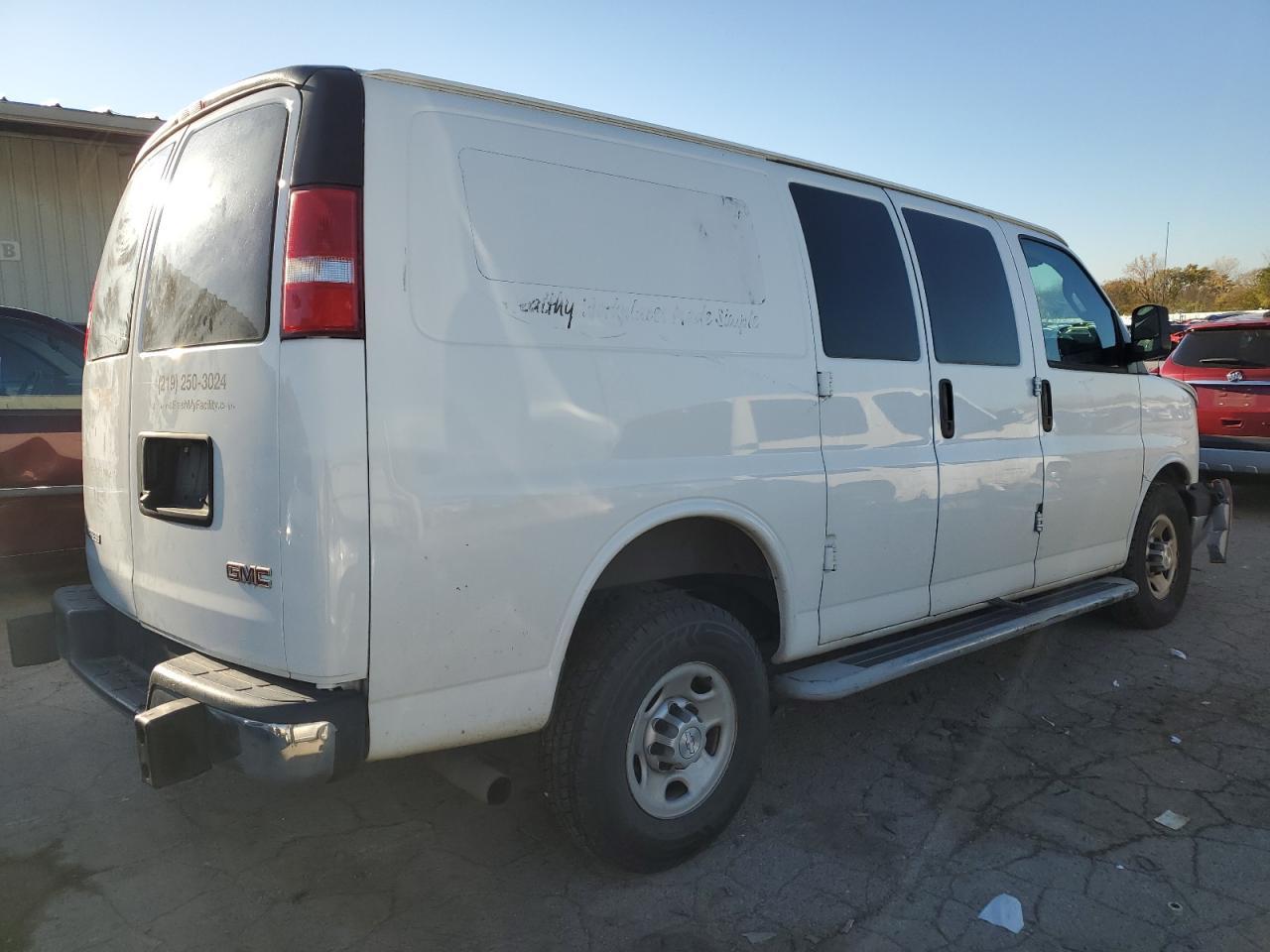 2018 CHEVROLET EXPRESS G2 - Image 3
