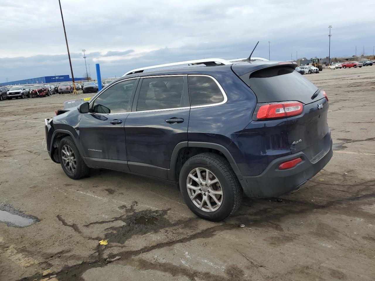 2016 JEEP CHEROKEE L - Image 2