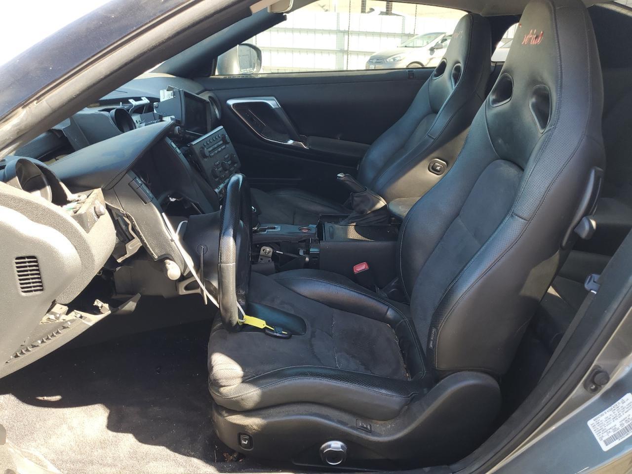 2010 NISSAN GT-R BASE - Фото 7