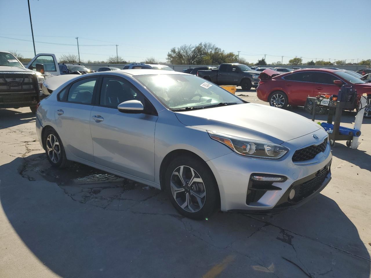2021 KIA FORTE FE - Фото 4