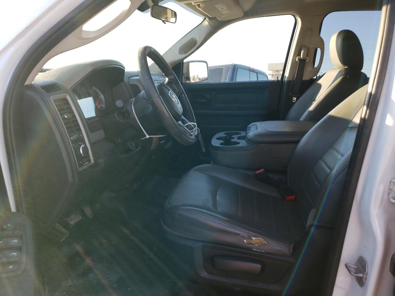 2017 RAM 1500 ST - Фото 7