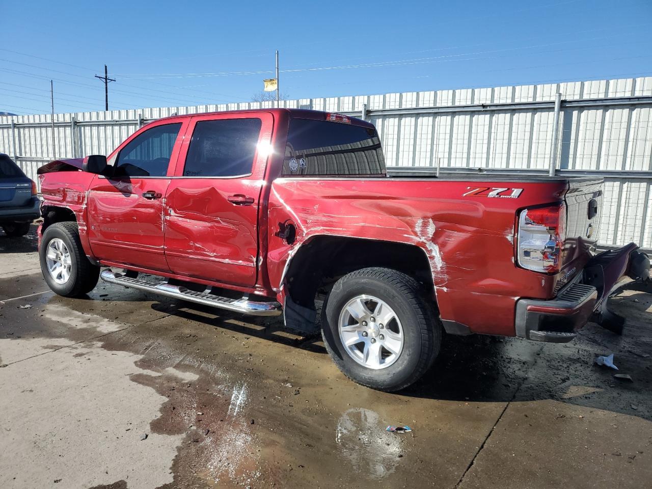 2018 CHEVROLET SILVERADO - Фото 2