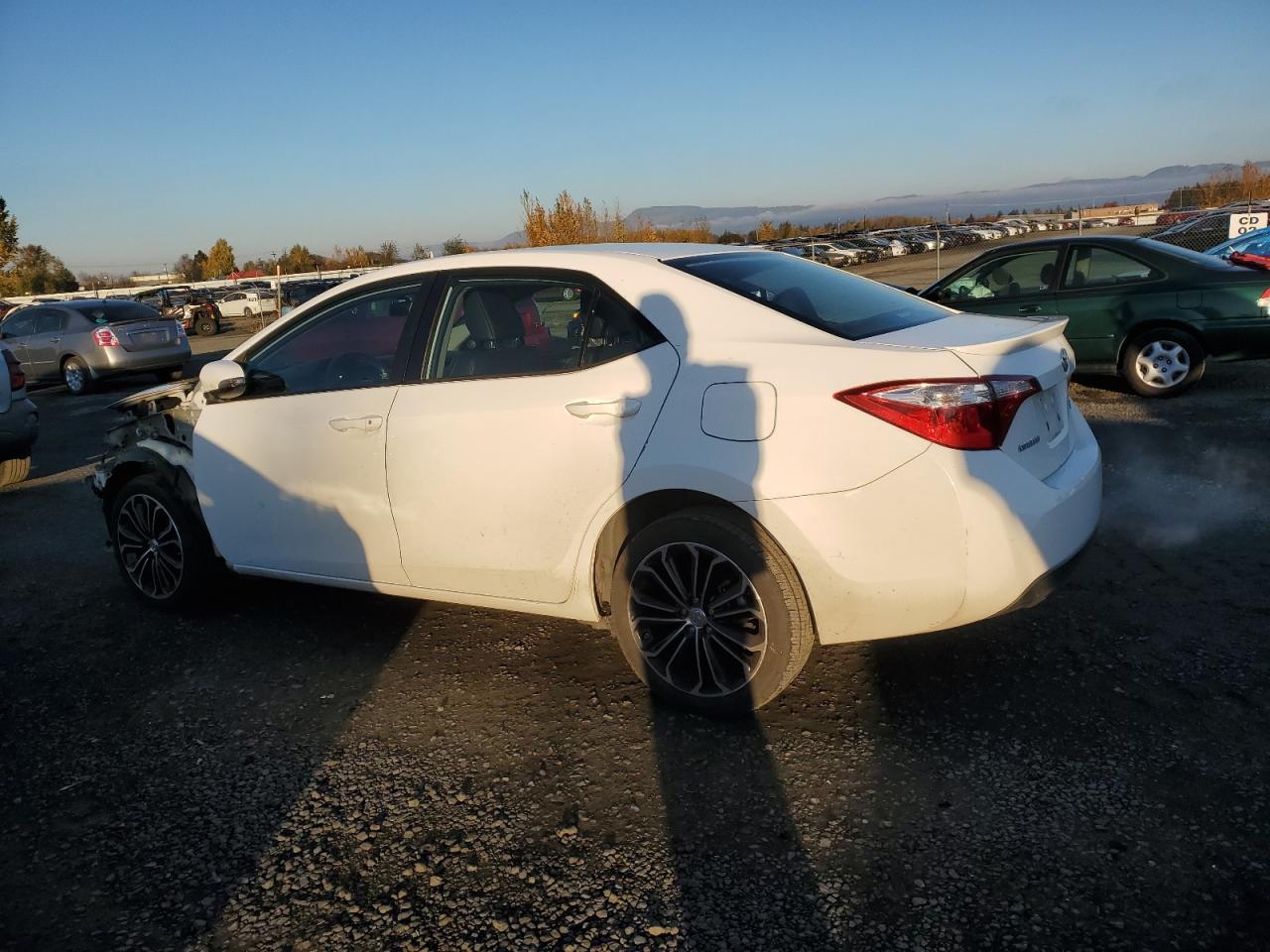 2016 TOYOTA COROLLA L - Image 2