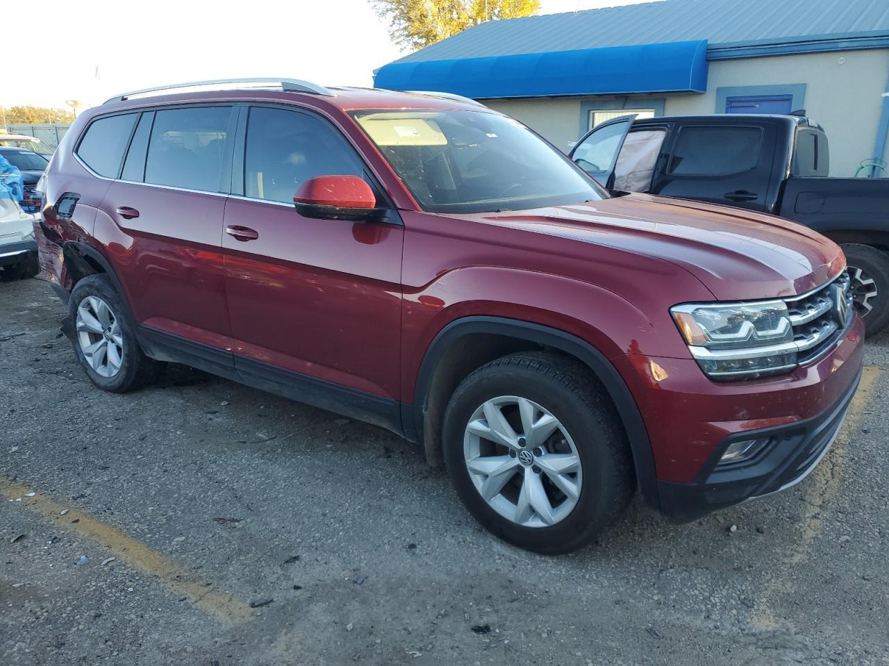 2018 VOLKSWAGEN ATLAS SE - Image 4