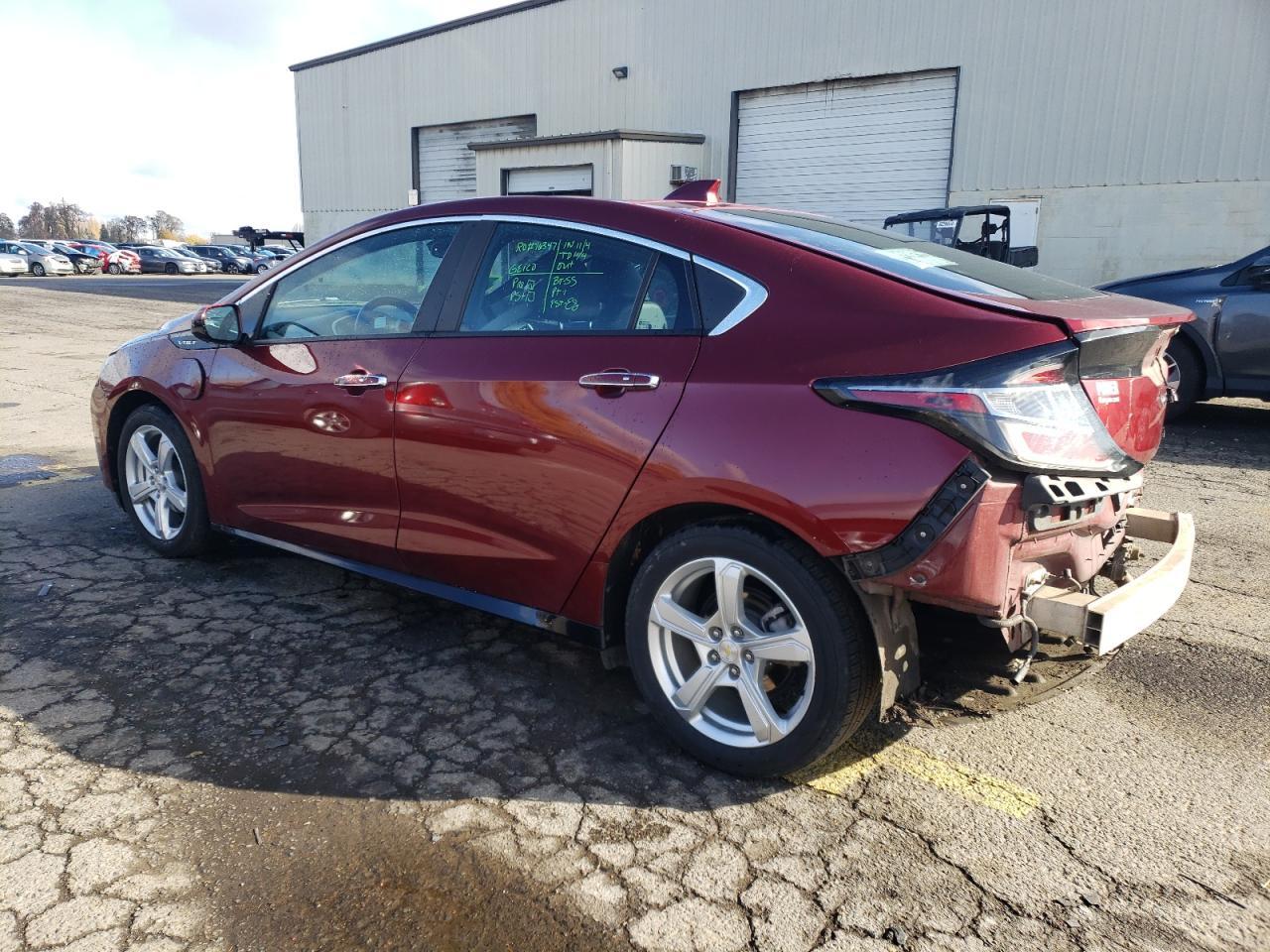 2017 CHEVROLET VOLT LT - Image 2