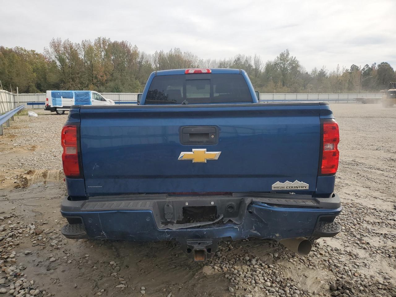 2018 CHEVROLET SILVERADO - Image 6