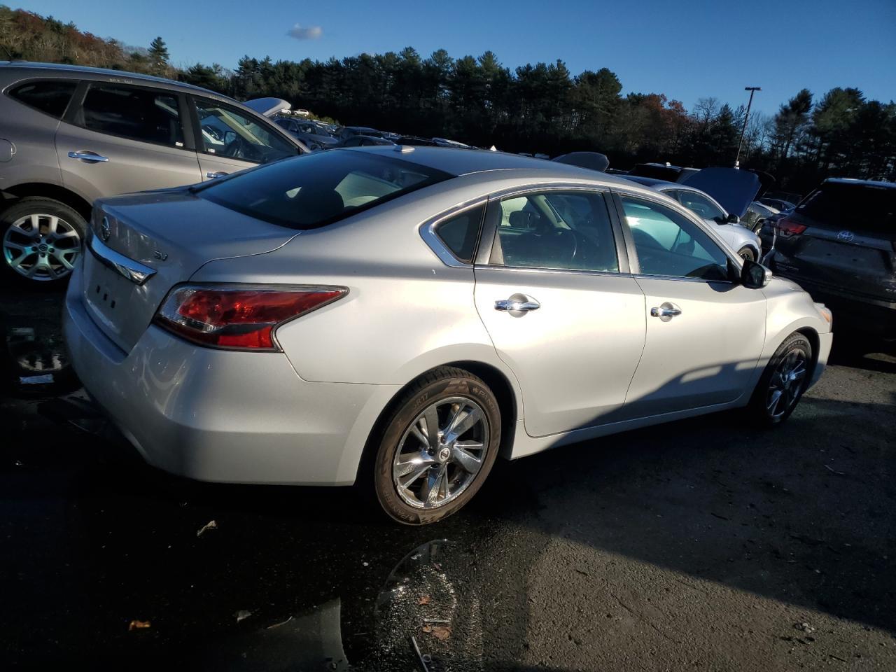 2015 NISSAN ALTIMA 2.5 - Фото 3