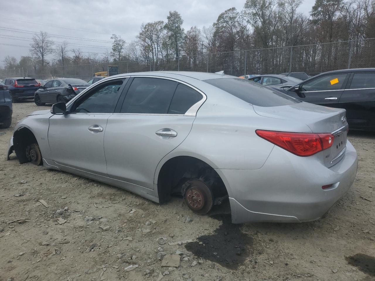 2016 INFINITI Q50 PREMIU - Фото 2