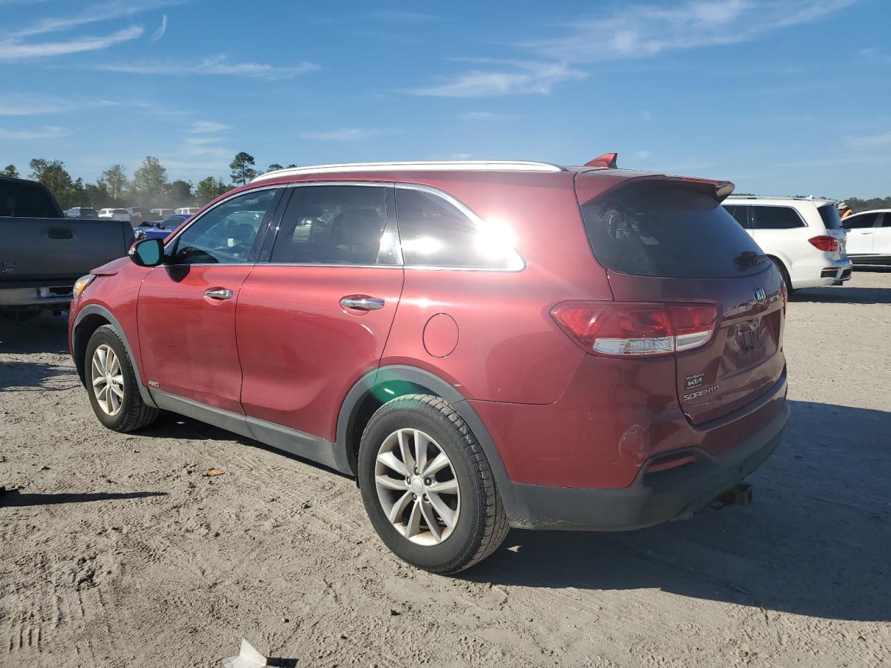 2017 KIA SORENTO LX - Фото 2