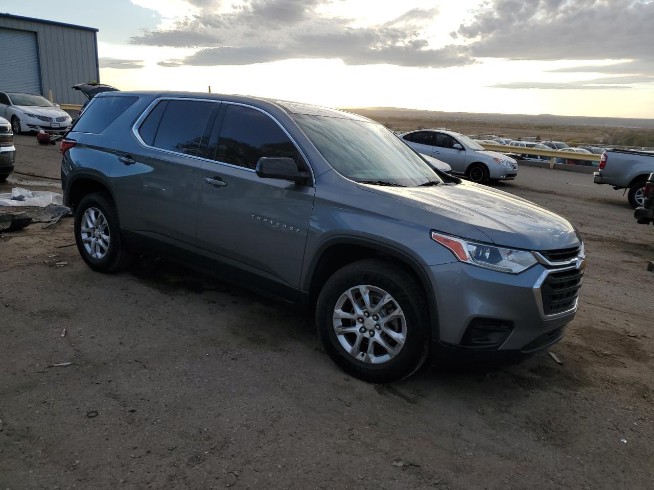 2018 CHEVROLET TRAVERSE L - Фото 4