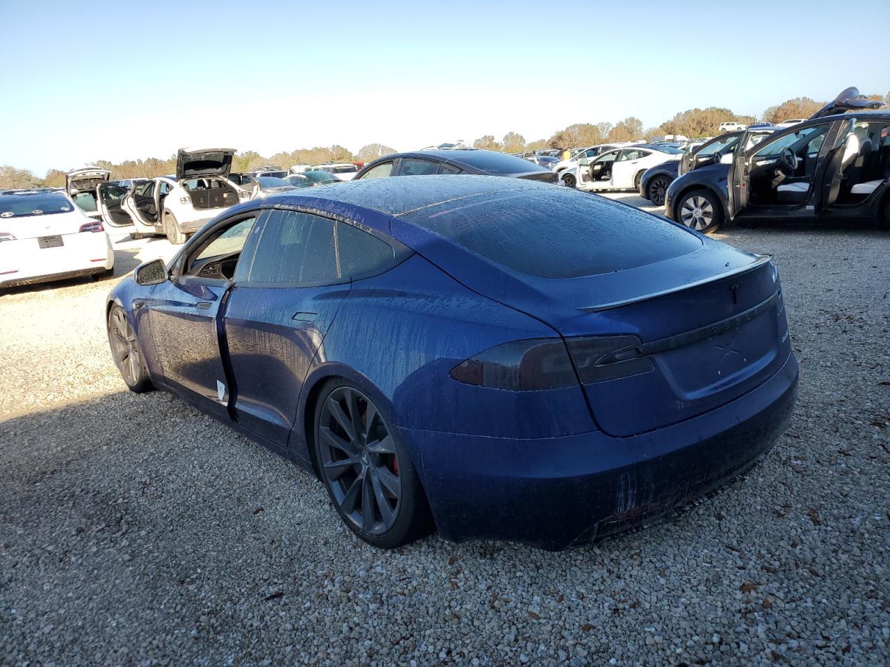 2020 TESLA MODEL S - Фото 2