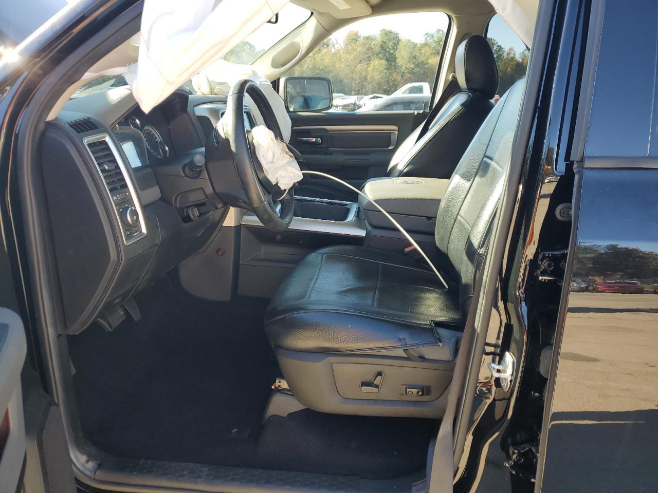 2019 RAM 1500 CLASS - Фото 7