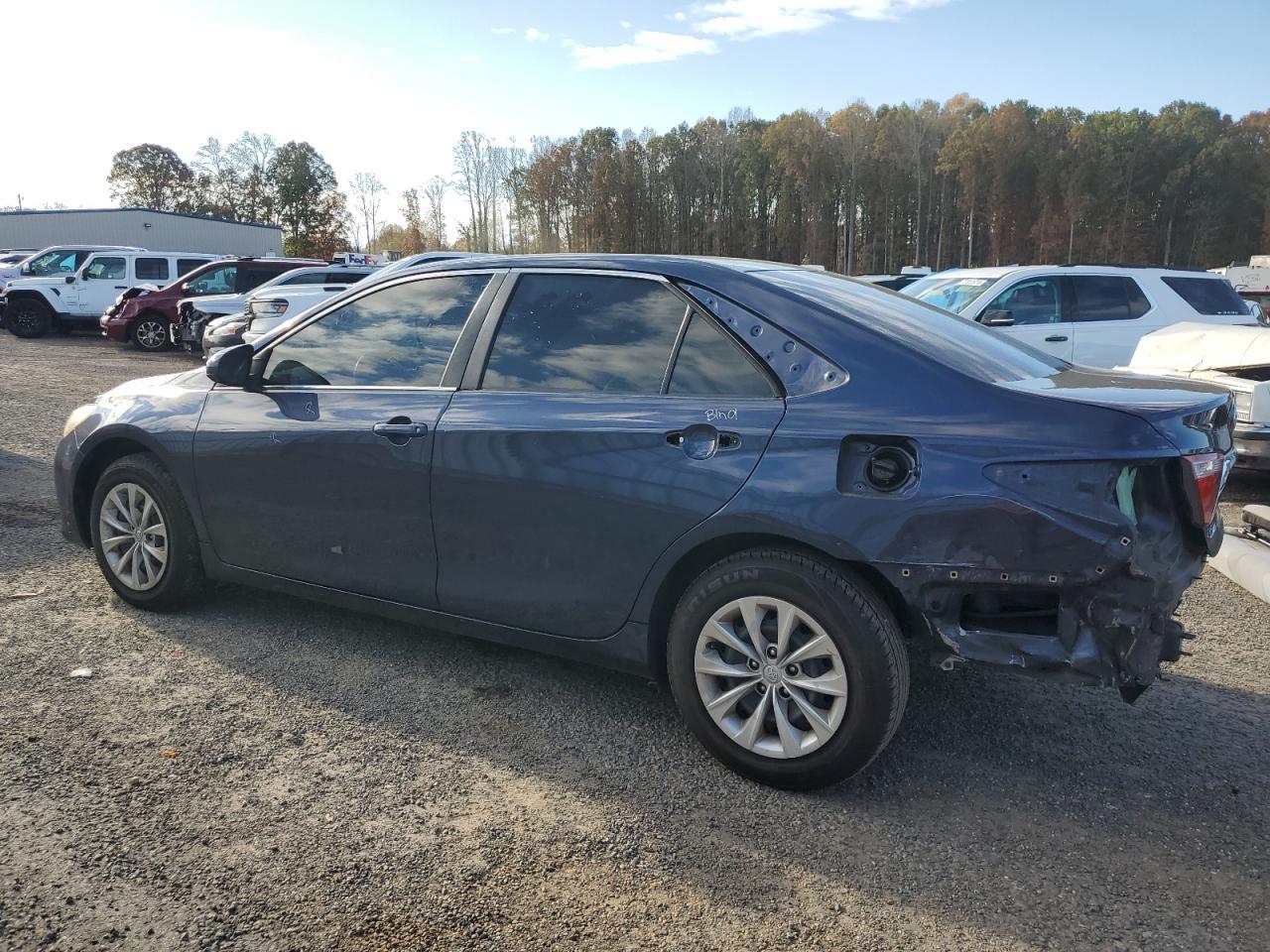 2016 TOYOTA CAMRY LE - Image 2