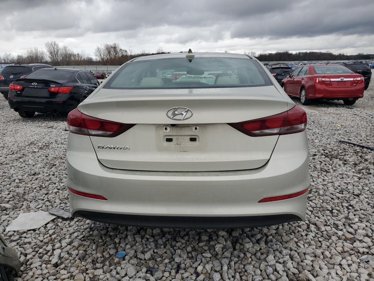 2017 HYUNDAI ELANTRA SE - Image 6