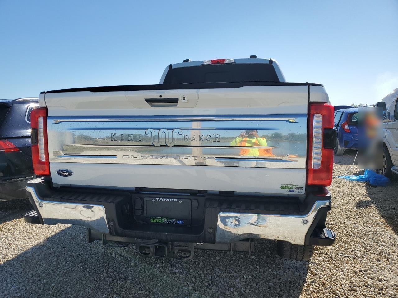 2024 FORD F250 SUPER - Image 6