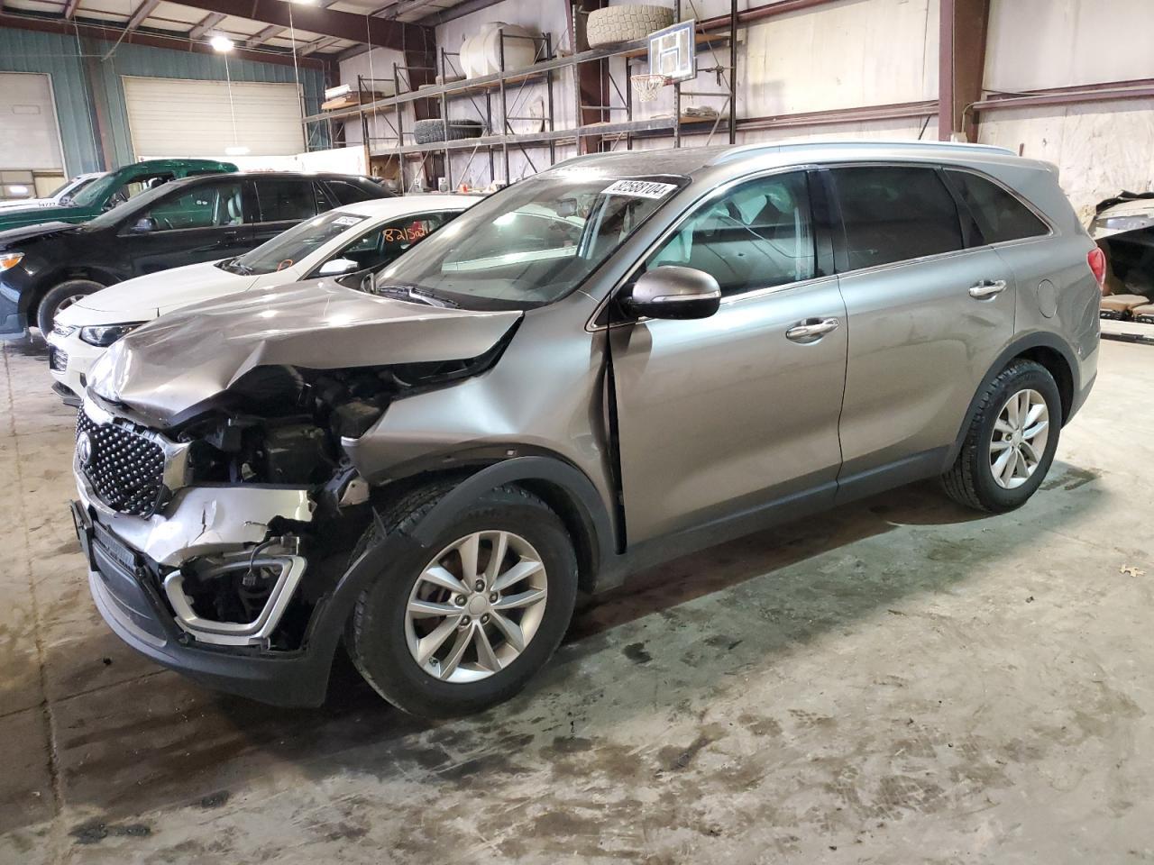 2017 KIA SORENTO LX