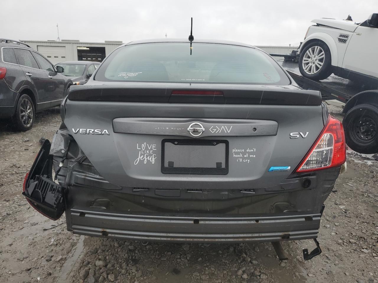 2016 NISSAN VERSA S - Image 6