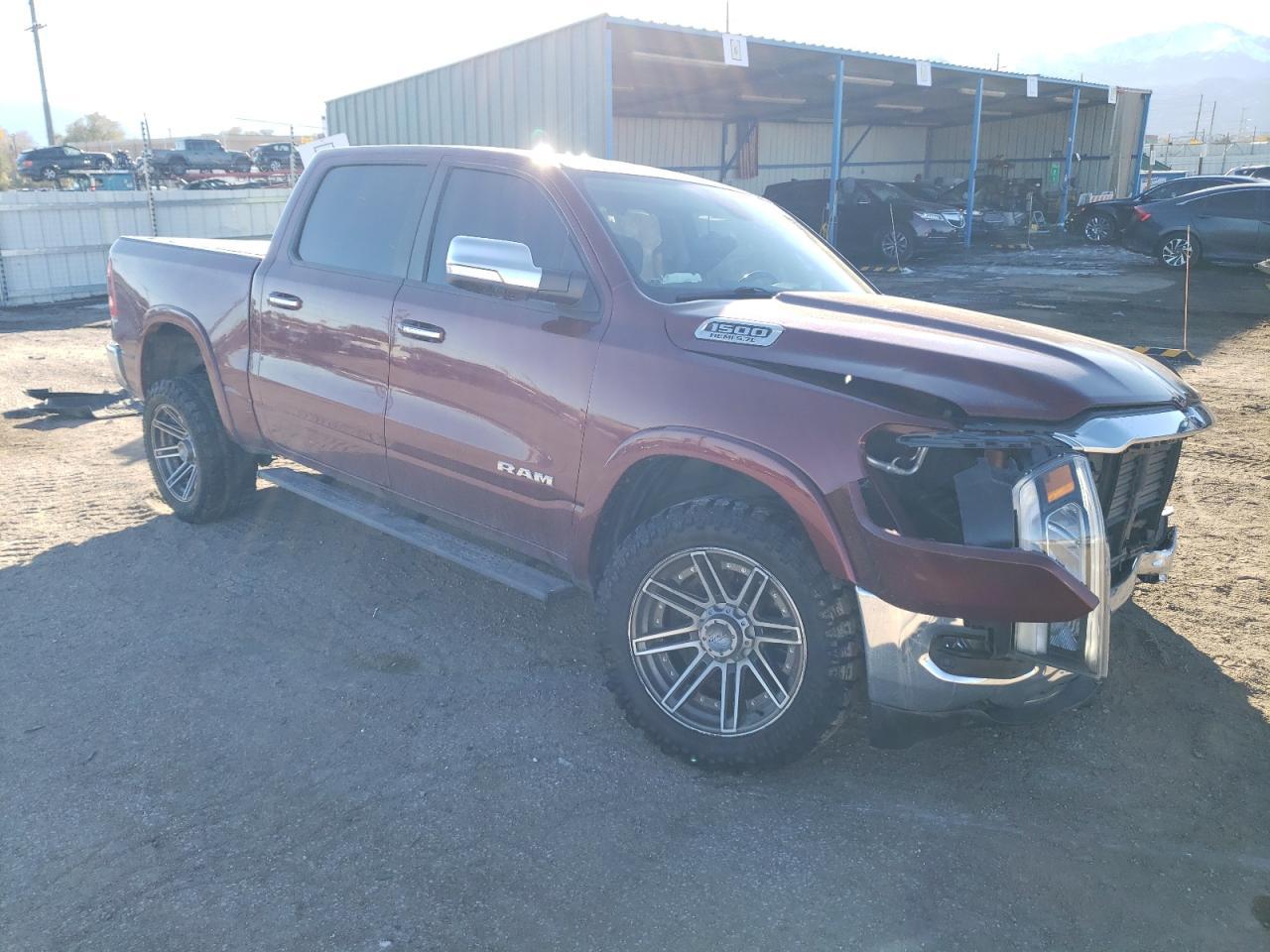 2019 RAM 1500 LARAM - Фото 4
