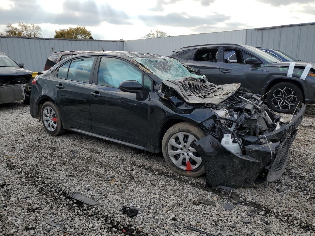 2021 TOYOTA COROLLA LE - Image 4