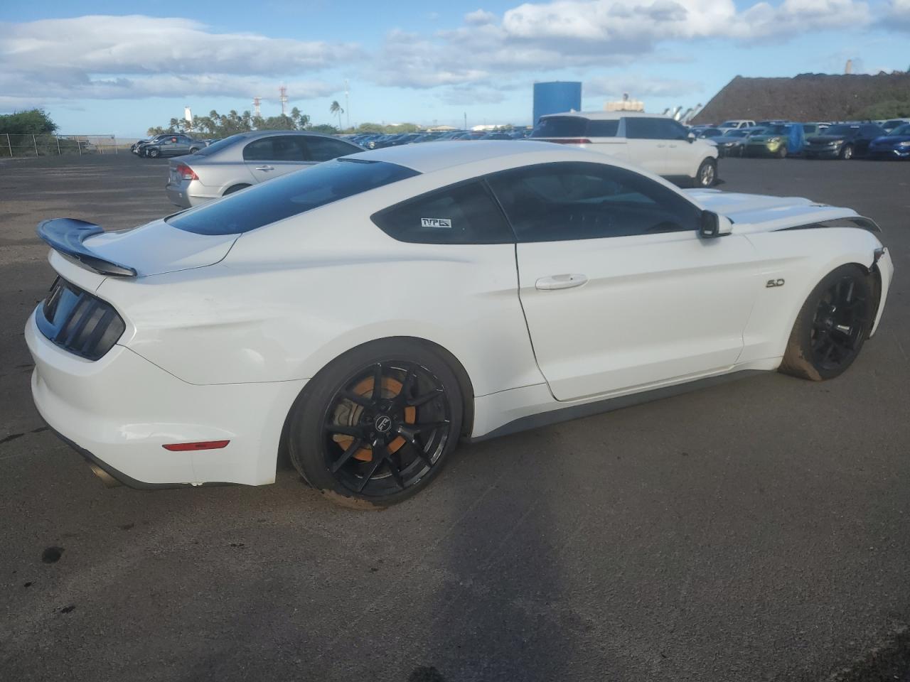 2016 FORD MUSTANG GT - Фото 3