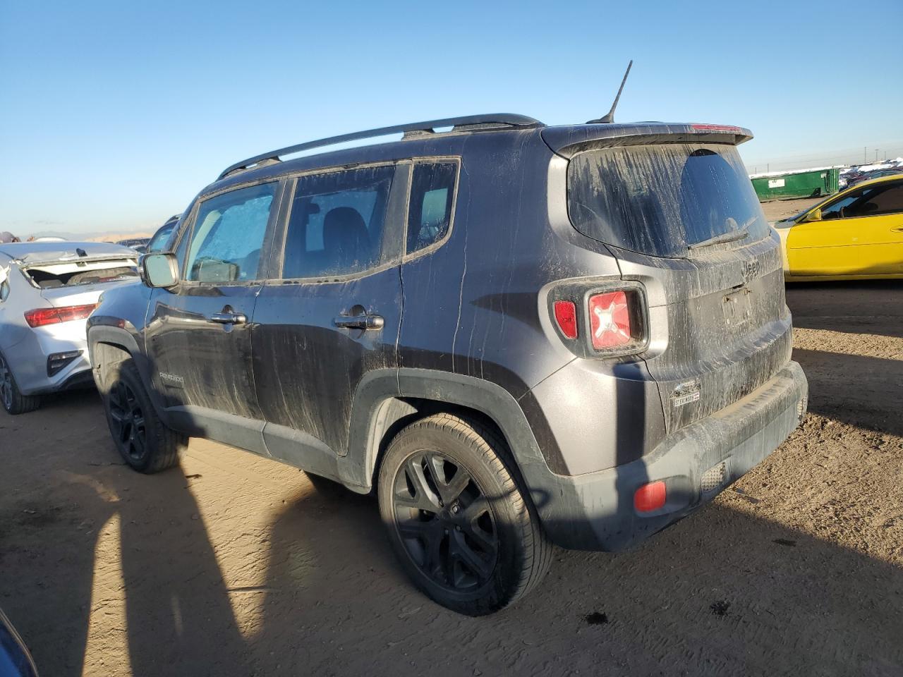 2017 JEEP RENEGADE L - Image 2