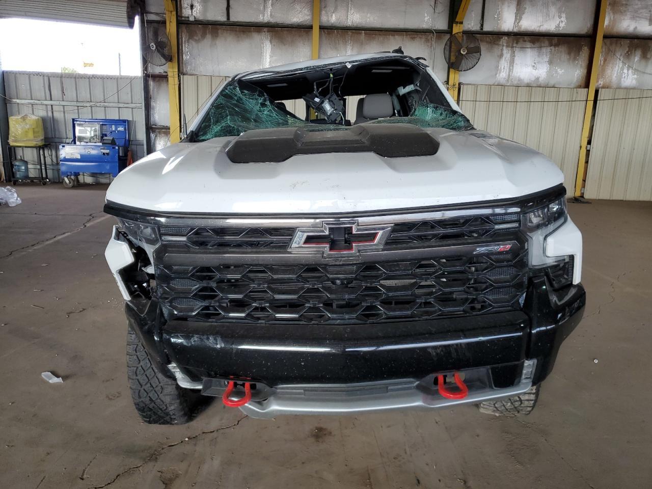 2023 CHEVROLET SILVERADO - Фото 5