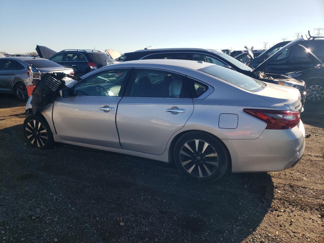 2018 NISSAN ALTIMA 2.5 - Фото 2