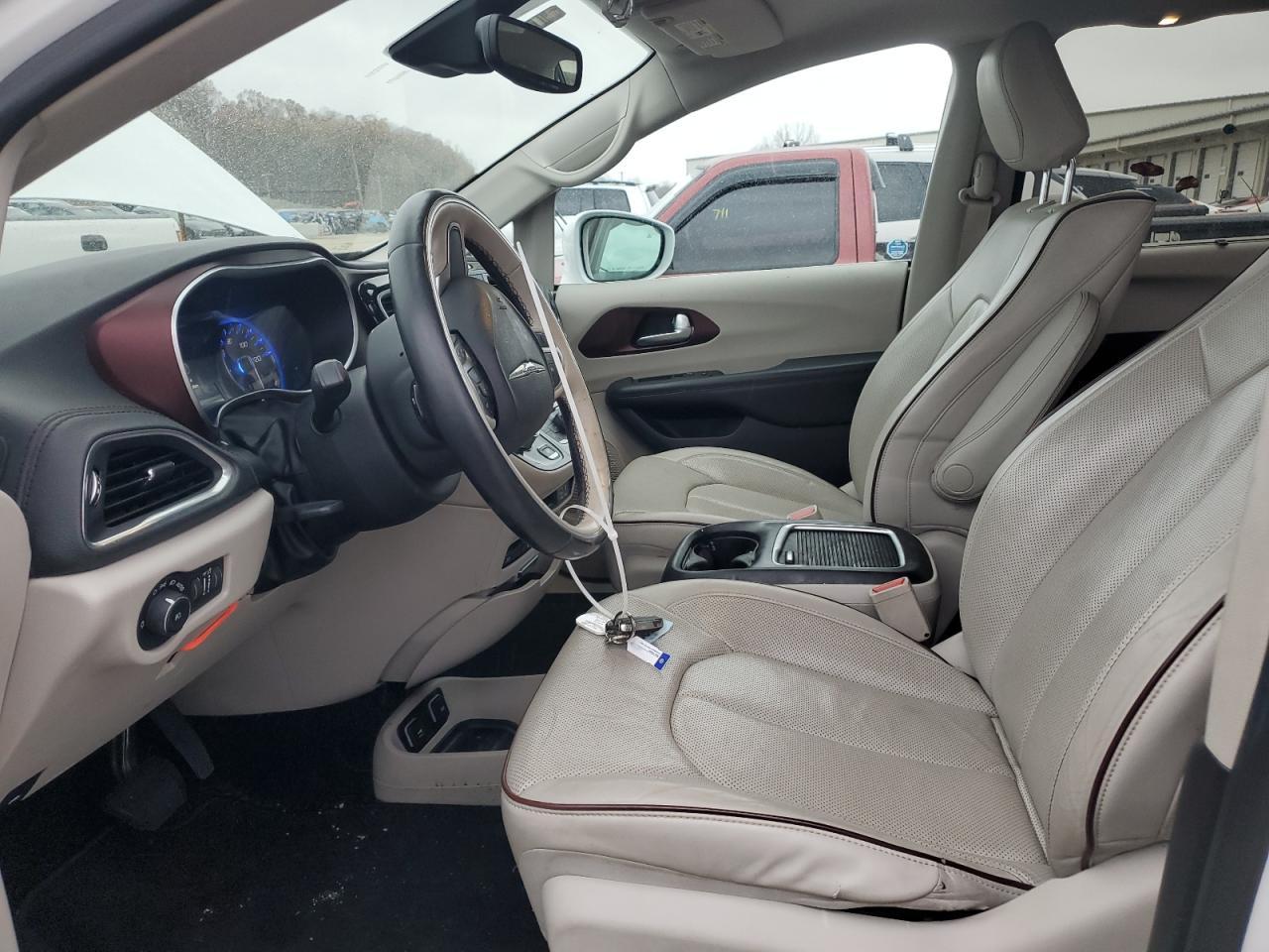 2017 CHRYSLER PACIFICA L - Image 7