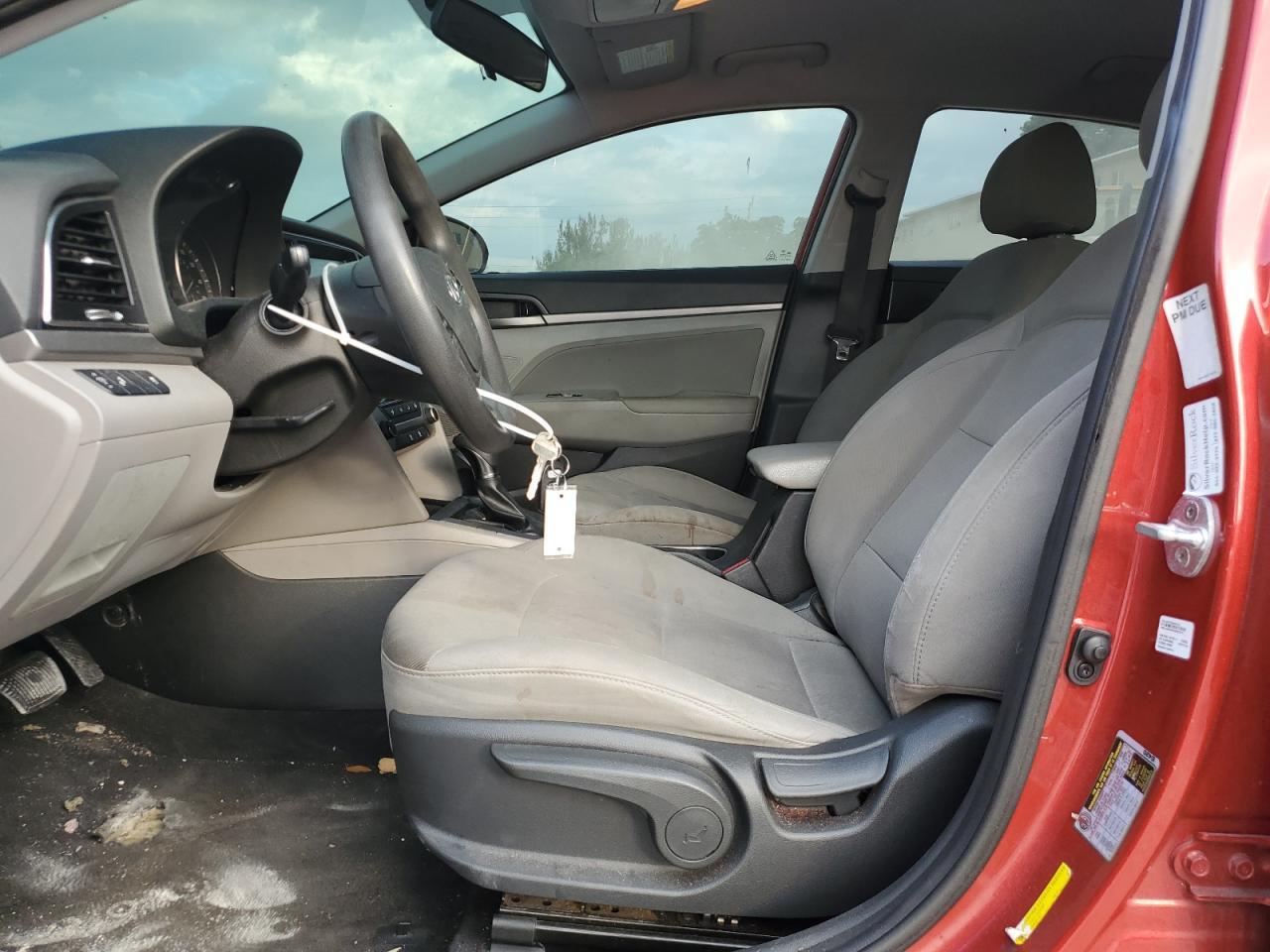 2018 HYUNDAI ELANTRA SE - Фото 7
