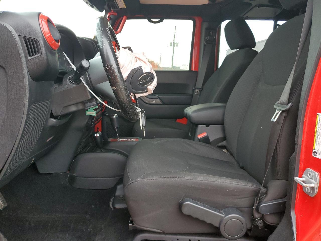 2017 JEEP WRANGLER U - Image 7
