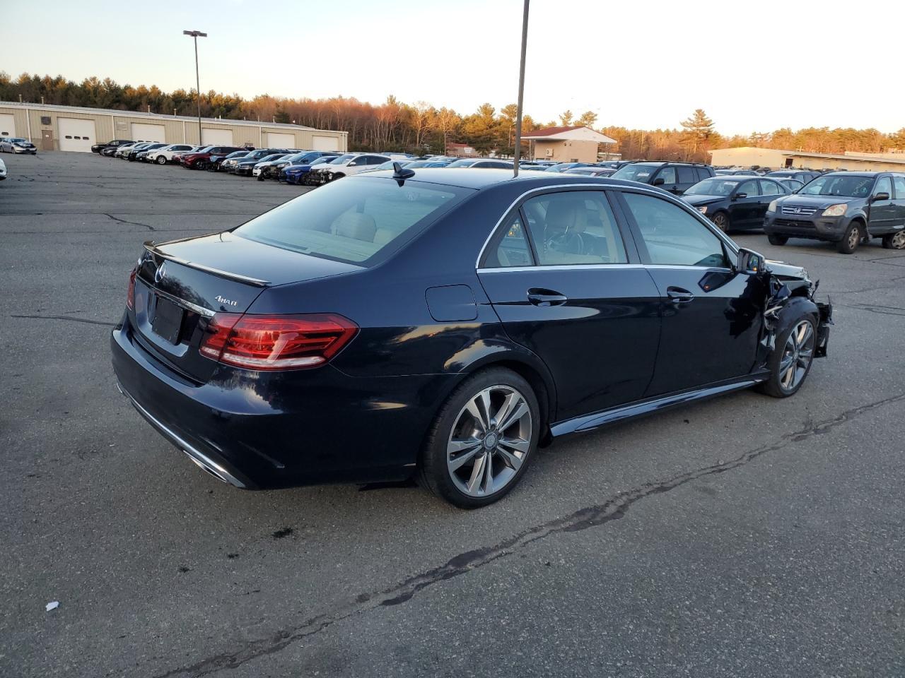 2016 MERCEDES-BENZ E 350 4MAT - Image 3