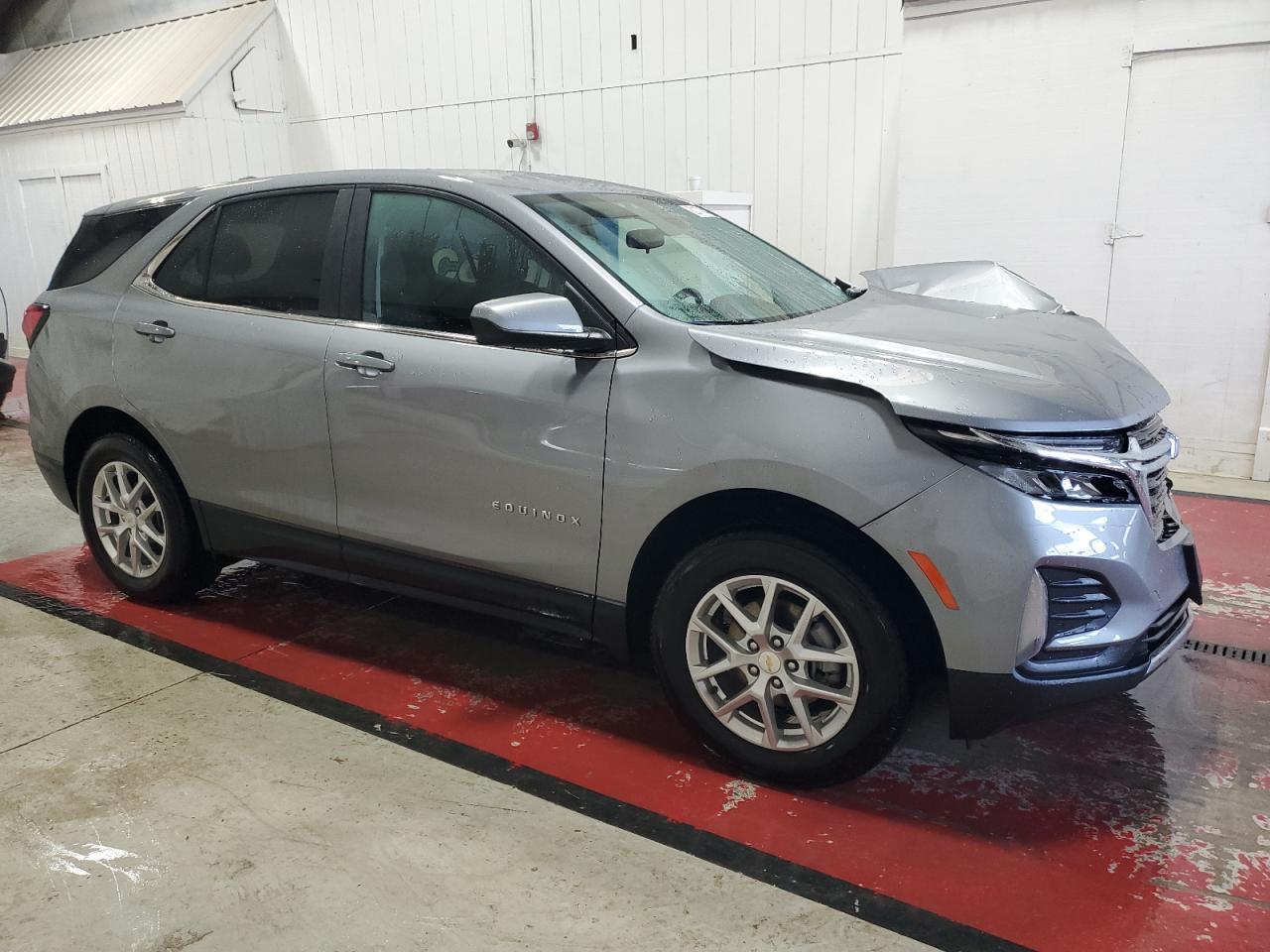 2024 CHEVROLET EQUINOX LT - Image 4