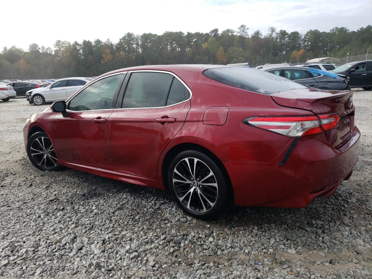 2018 TOYOTA CAMRY L - Фото 2