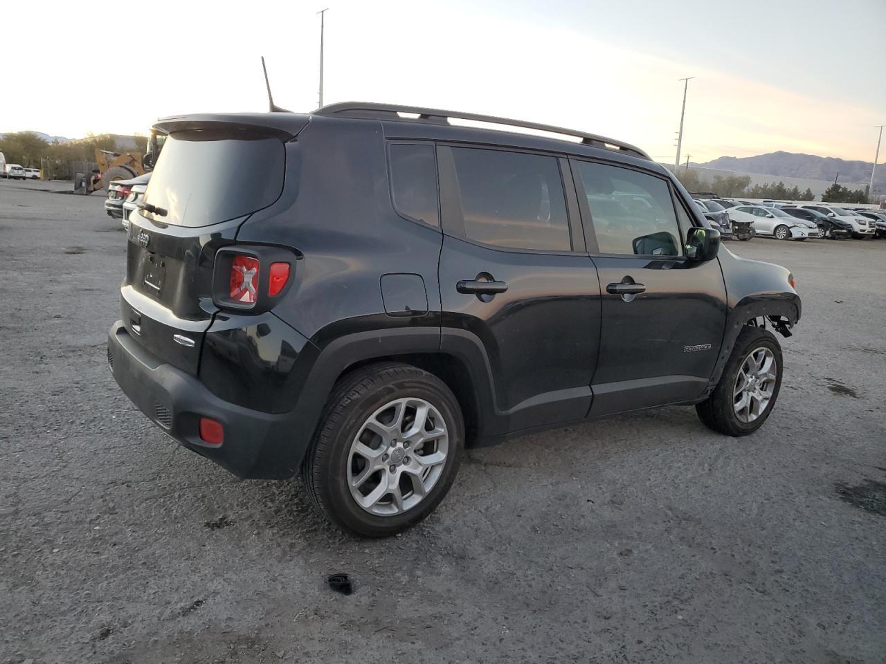 2018 JEEP RENEGADE L - Фото 3