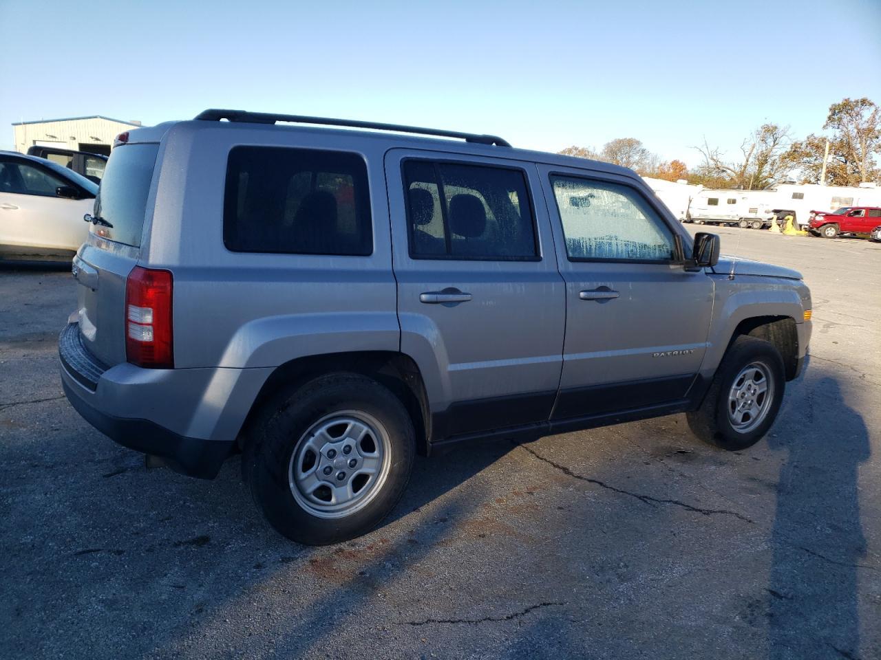 2015 JEEP PATRIOT SP - Image 3