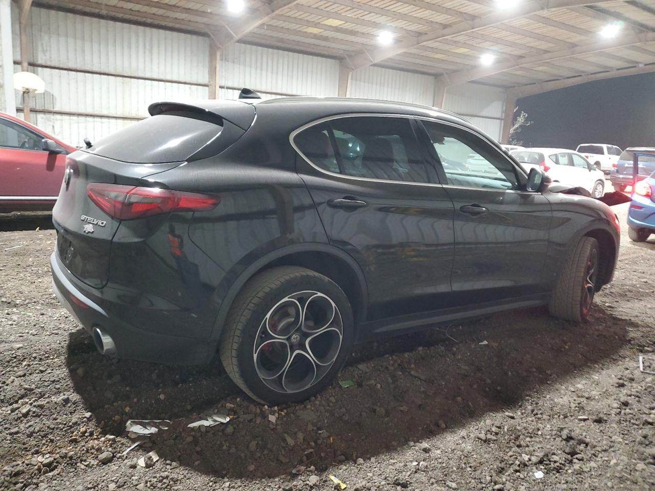 2019 ALFA ROMEO STELVIO TI - Image 3