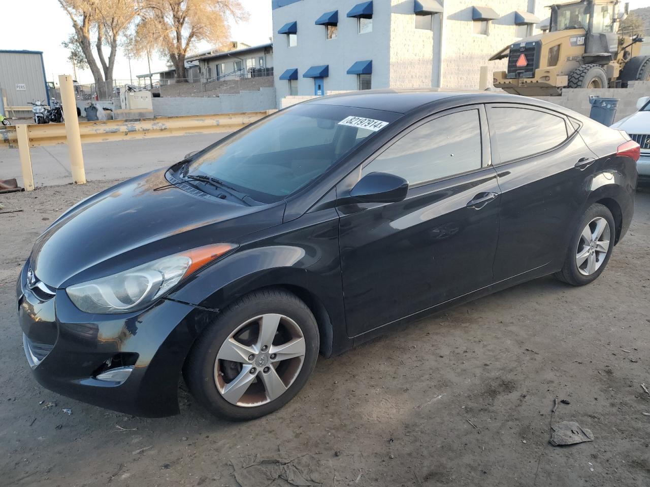 2013 HYUNDAI ELANTRA GL