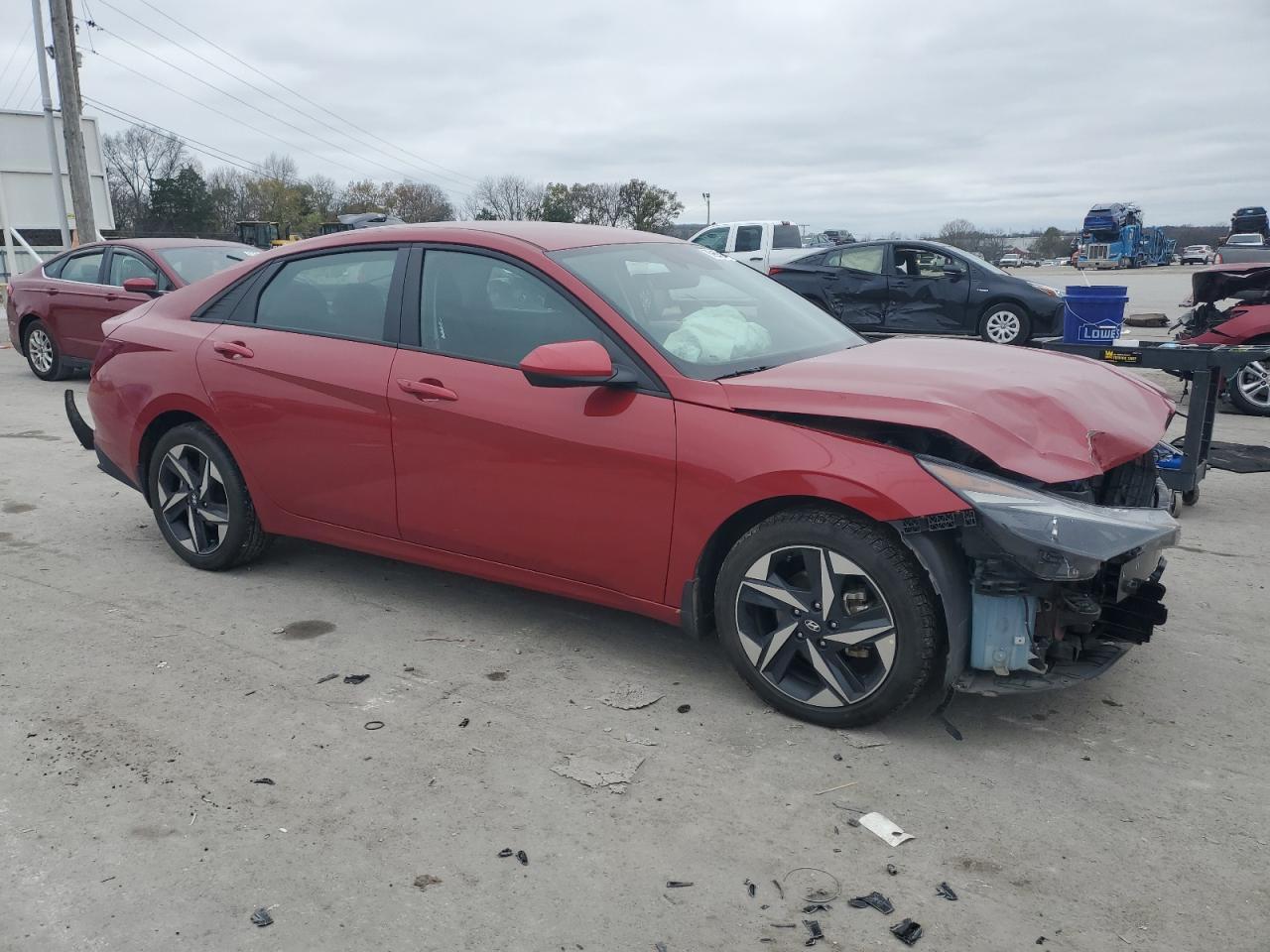 2023 HYUNDAI ELANTRA SE - Image 4