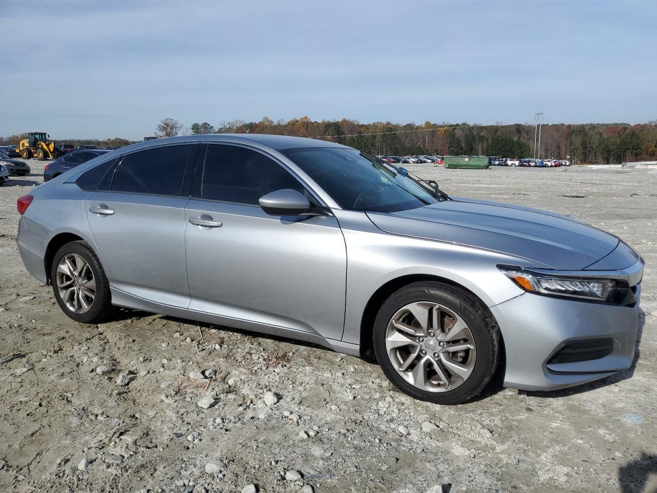 2018 HONDA ACCORD LX - Image 4