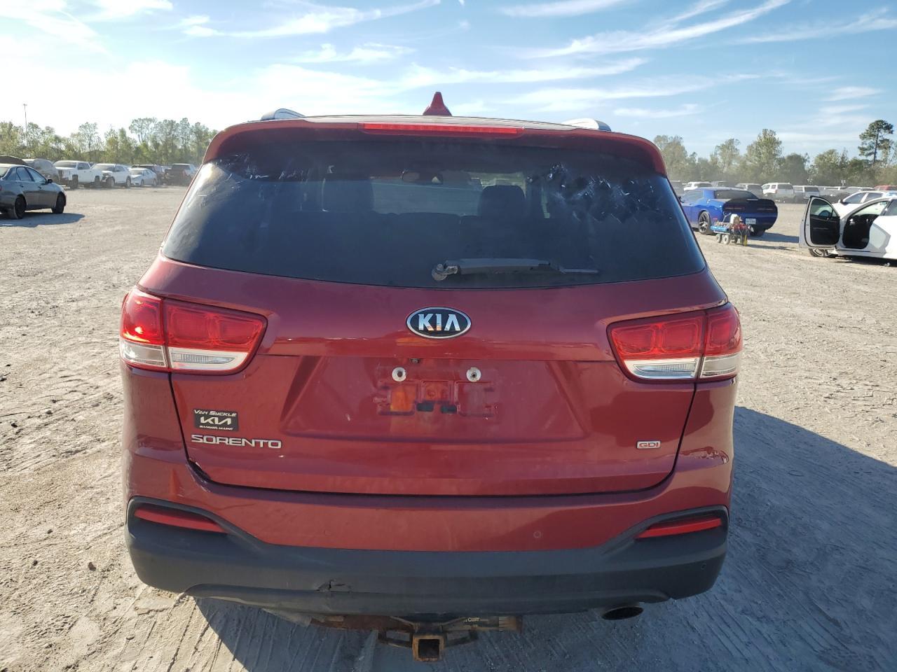 2017 KIA SORENTO LX - Фото 6