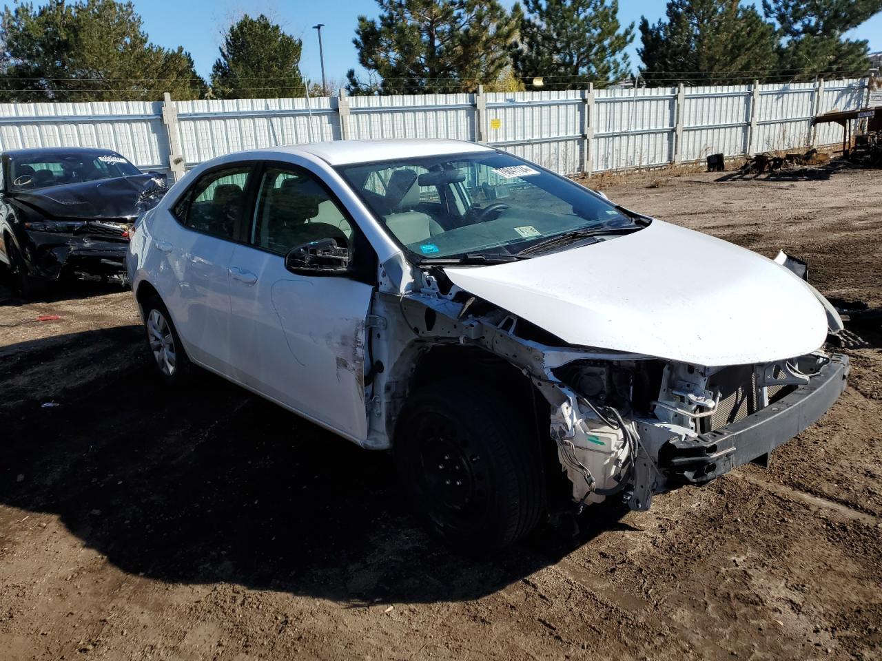 2015 TOYOTA COROLLA L - Фото 4